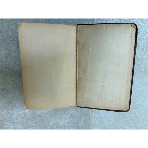 Handbook Of Chemistry & Physics 23rd Edition 1939 Hardcover Chemical Rubber Co. - Picture 8 of 16